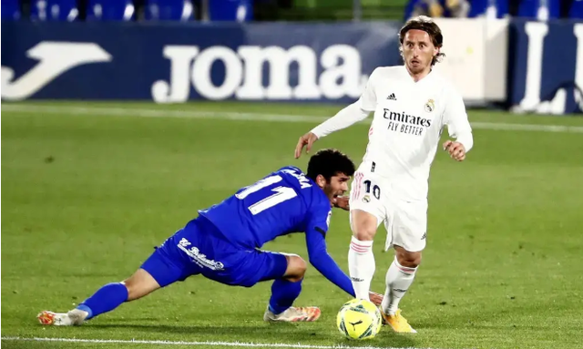 多年的参赛 多年的参赛