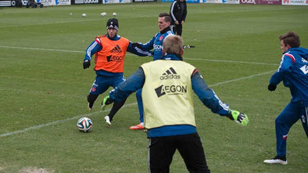 了自己的权 了自己的权