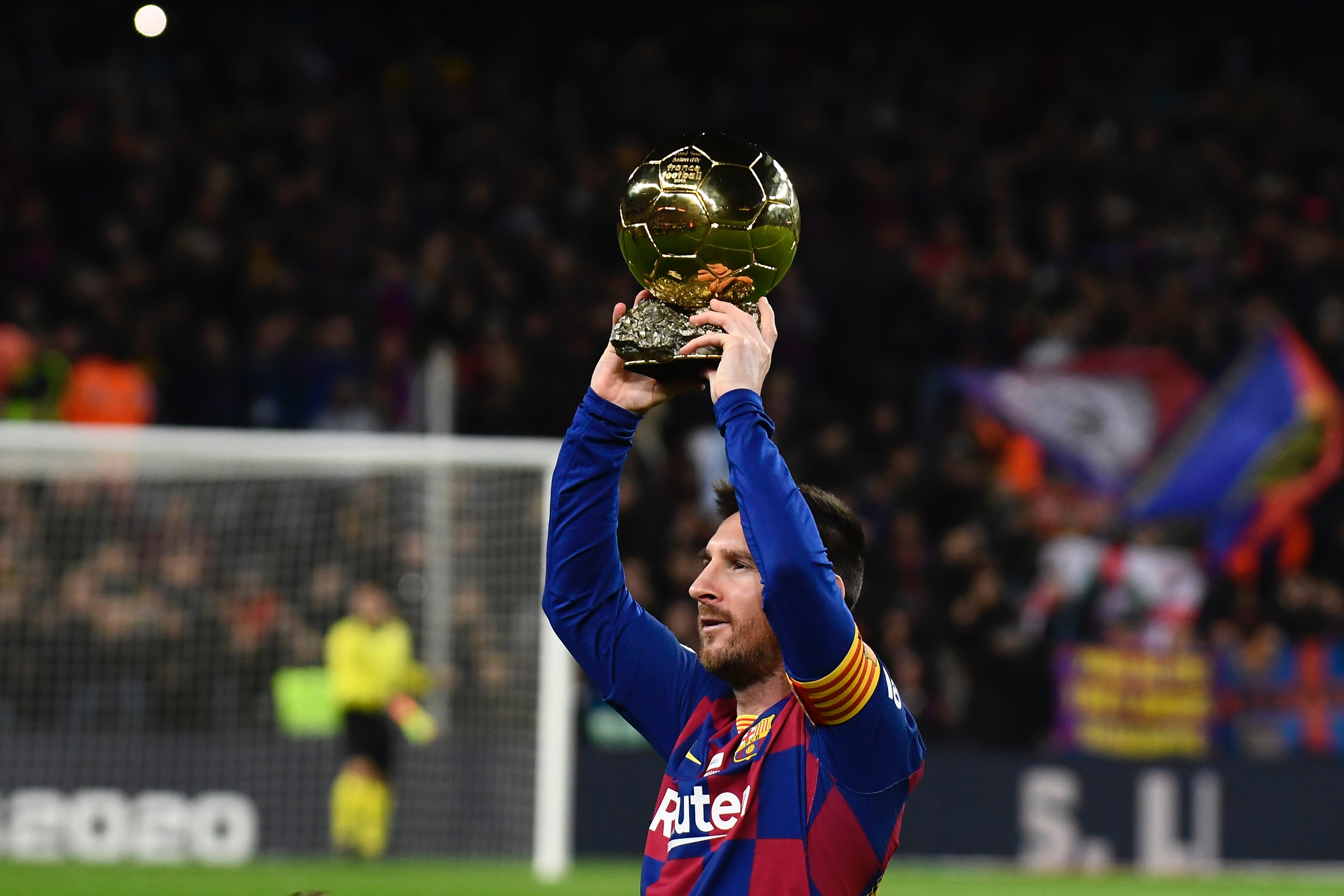 间被另一个 间被另一个